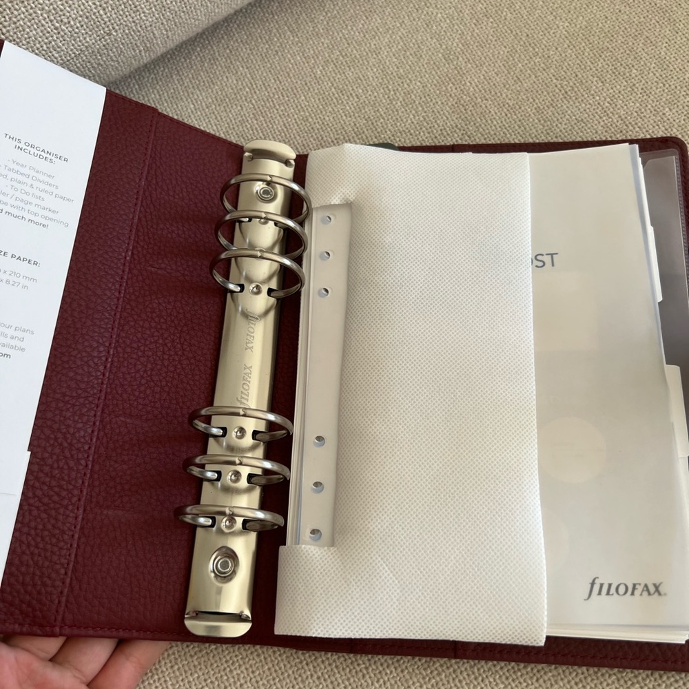 filoFAX currant Norfolk Leather A5 Organizer - Picture 4 of 5